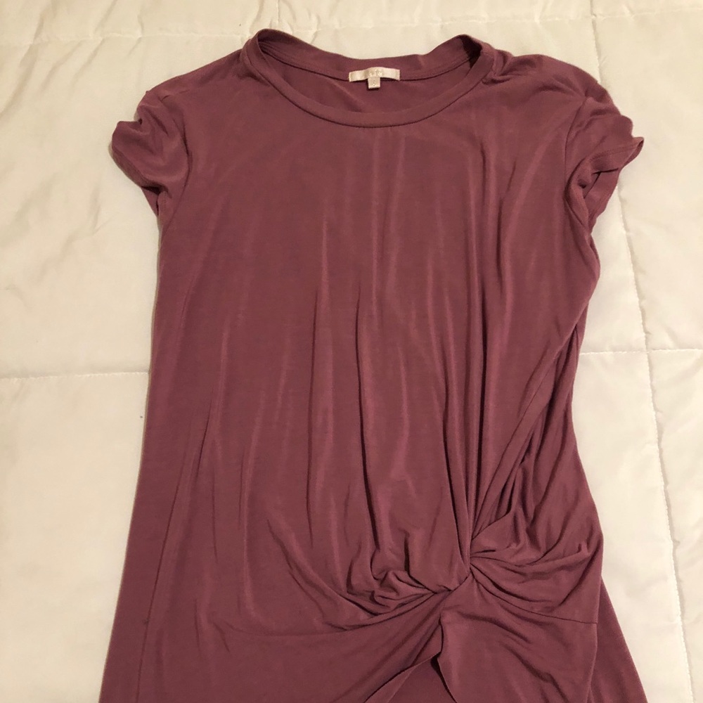 Tie knot shirt